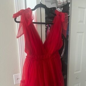 Red tulle dress midi